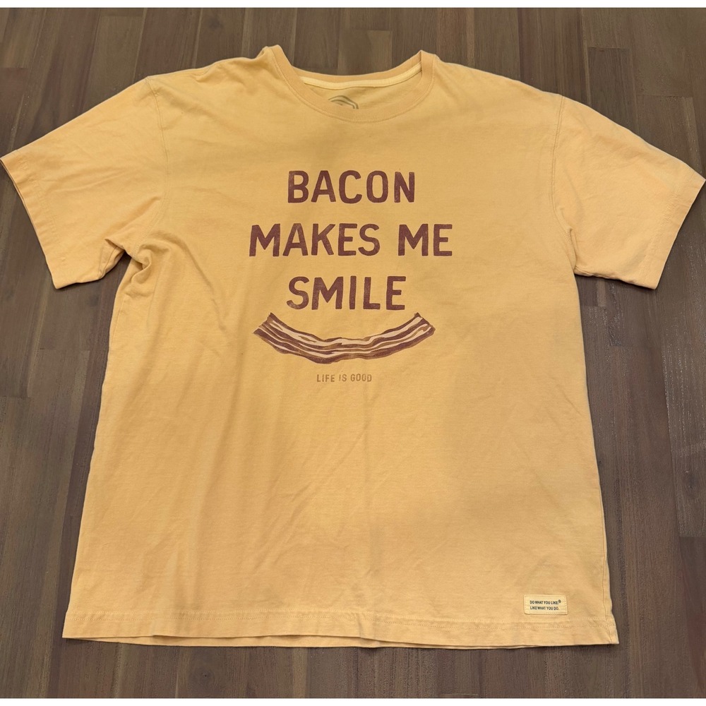 Life is Good Bacon Makes Me Smile Yellow Graphic T-Shirt Size L Cotton‎ Tee